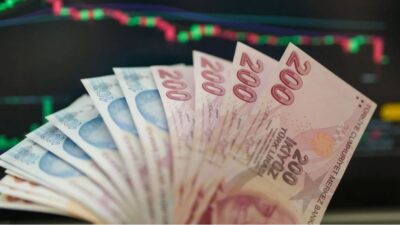 2025'te yüzde 30 zamla güncellenen Türkiye’deki asgari ücret, komşu Yunanistan’ın