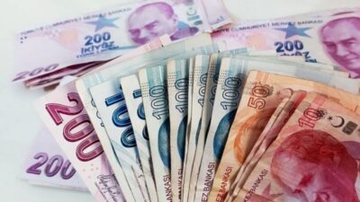Merkez Bankası, yeni imzalarla basılan 100 TL ve 10 TL