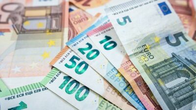 AB’nin savunma harcamalarını artırma planı ve ABD’nin ticaret politikalarındaki belirsizlikler,