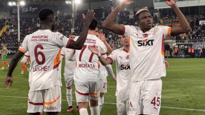 Süper Lig'in 27. haftasında Galatasaray deplasmanda Alanyaspor'u 2-1 mağlup eden