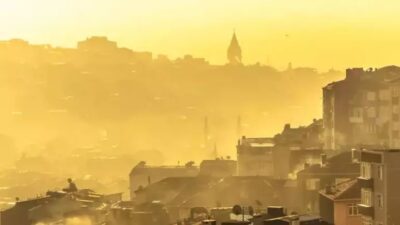 İstanbul bir hafta süreyle Kuzey Afrika’dan gelen çöl tozlarının etkisinde