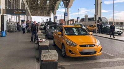 İstanbul'da taksimetre ücretleri, uzun mesafelerde uçak biletleriyle kıyaslanacak seviyeye ulaştı.