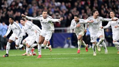 Şampiyonlar Ligi'nde son 16 turu heyecanı tamamlandı. Oynanan maçlarla birlikte