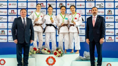 Ümraniye Belediyesi Spor Kulübü judo sporcusu Semanur Yüksel, Antalya'da düzenlenen