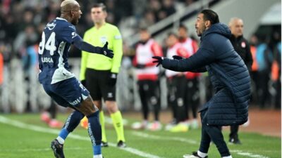 Süper Lig'in 31. haftasında Fenerbahçe, deplasmanda Sivasspor'u 3-1'lik skorla mağlup