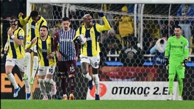 Süper Lig4in 30. haftasında ilk yarısını 1-0 geride kapattığı maçta