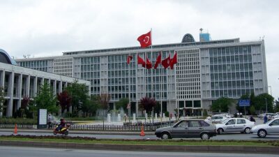 İstanbul Büyükşehir Belediyesi'ne yönelik yolsuzluk soruşturmasının ikinci dalgasında gözaltına alınan