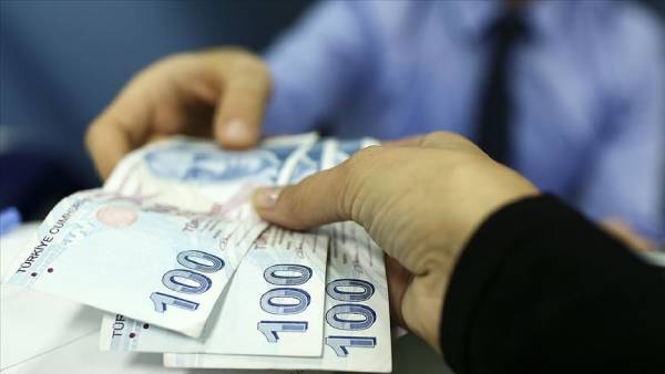 Cumhurbaşkanı Recep Tayyip Erdoğan’ın 2023 seçimleri öncesindeki vaatlerinden olan Bağ-Kur’lu