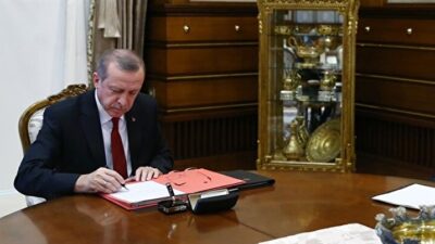 Cumhurbaşkanı Recep Tayyip Erdoğan'ın imzasıyla 7 üniversiteye rektör ataması yapıldı.