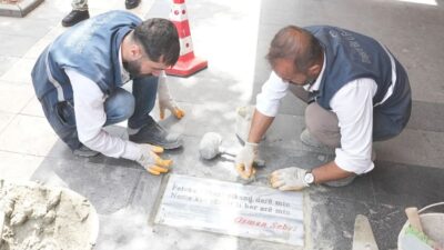 Diyarbakır Büyükşehir Belediyesi, Sur ilçesinde Kürt Edebiyatı şairlerine ait beyitleri