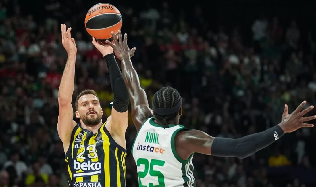 Fenerbahçe Beko, THY EuroLeague Final Four yarı finalinde Panathinaikos'u 82-76