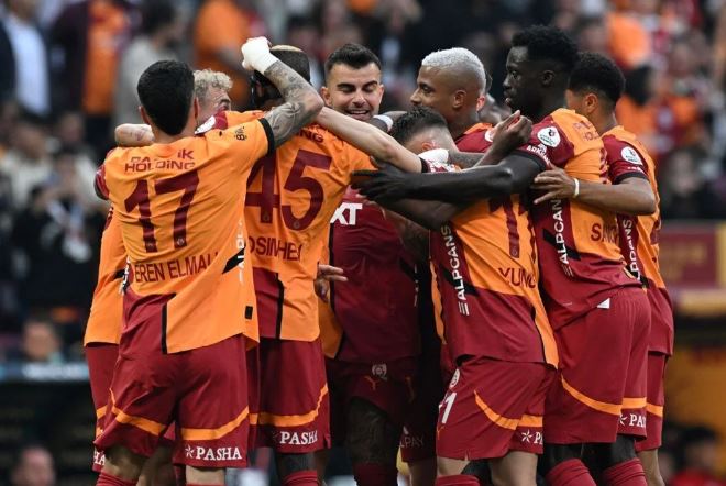 Galatasaray, Süper Lig 2024/25 sezonunun bitimine iki hafta kala şampiyonluğunu