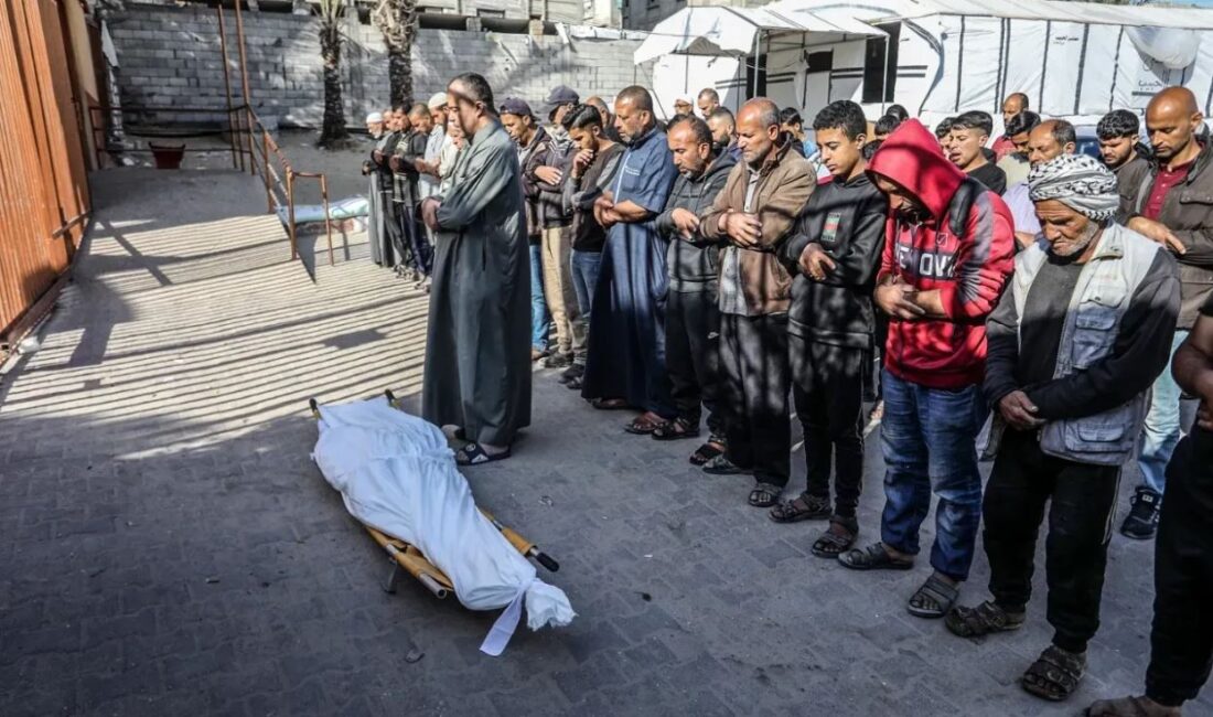 Dünya’nın gözleri önünde vahşi soykırımını sürdüren terörist İsrail ordusunun Gazze