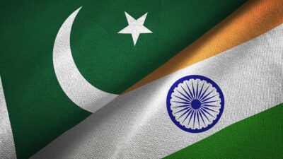 Hindistan ile Pakistan arasındaki gerilim alevlendi. Pakistan ordusu, Hindistan’ın üç