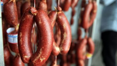 Tarım ve Orman Bakanlığı yayınladığı listelerle gıda ürünlerindeki uygunsuzlukları tespit