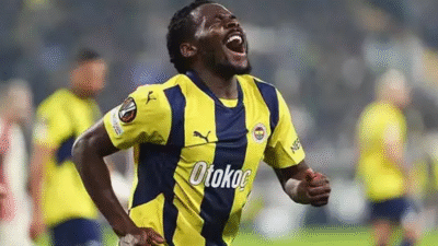 Beşiktaş, Fenerbahçe ile yollarını ayıran Osayi-Samuel ile 3 yıllık anlaşma