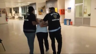 Beykoz'da işaret fişeği atılması sonucu çıkan ve 500 metrekarelik ormanlık