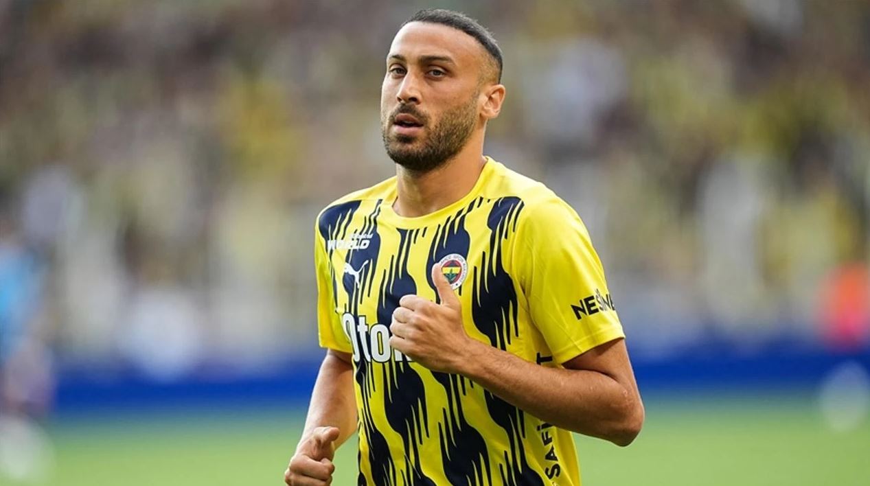 Cenk Tosun’un Samsunspor’a transfer olacağı iddiaları kulüp kaynaklarınca yalanlandı. Fenerbahçeli