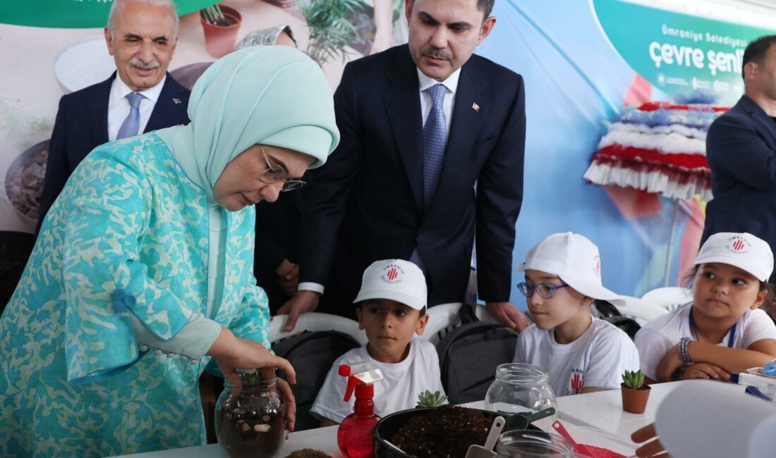 Emine Erdoğan, Ümraniye Çevre Şenliği'nde çocuklarla birlikte atölyelere katıldı, DOA