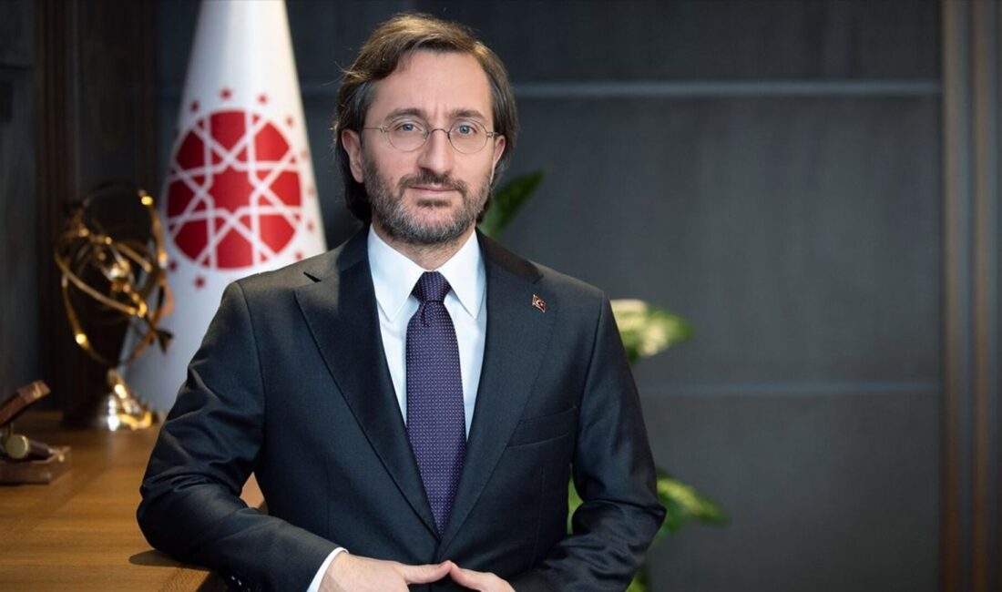 TV 100 yazarı Fuat Uğur Cumhurbaşkanlığı İletişim Başkanı Fahrettin Altun’un