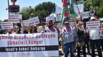 IDEF 2025 Savunma Sanayii Fuarı'nı protesto eden 16 eylemci, Cumhurbaşkanına