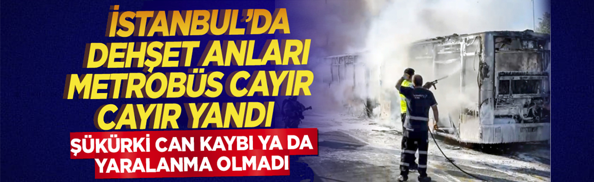 İstanbul'da İncirli metrobüs durağında bir