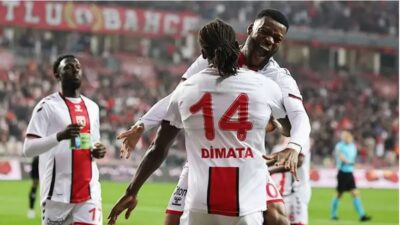 Samsunspor, yeni sezon hazırlıkları kapsamında Telstar ile oynadığı hazırlık maçında