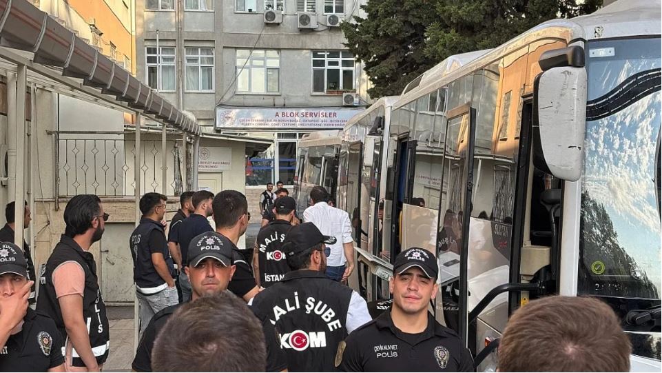 İstanbul merkezli 6 ilde düzenlenen operasyonlarda, İSFALT ve İETT ihalelerine