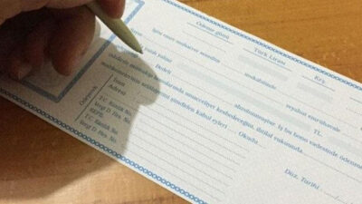 Kırtasiyeden alınan senetlerin dönemi kapanıyor. Yıl sonuna kadar yürürlüğe girmesi