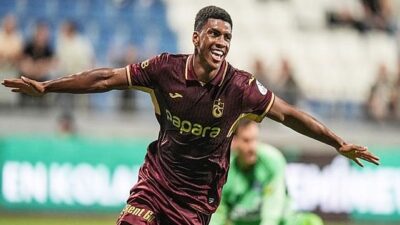 Süper Lig’in 2. Hafta kapanış karşılaşmasında Kasımpaşa ve Trabzonspor karşı