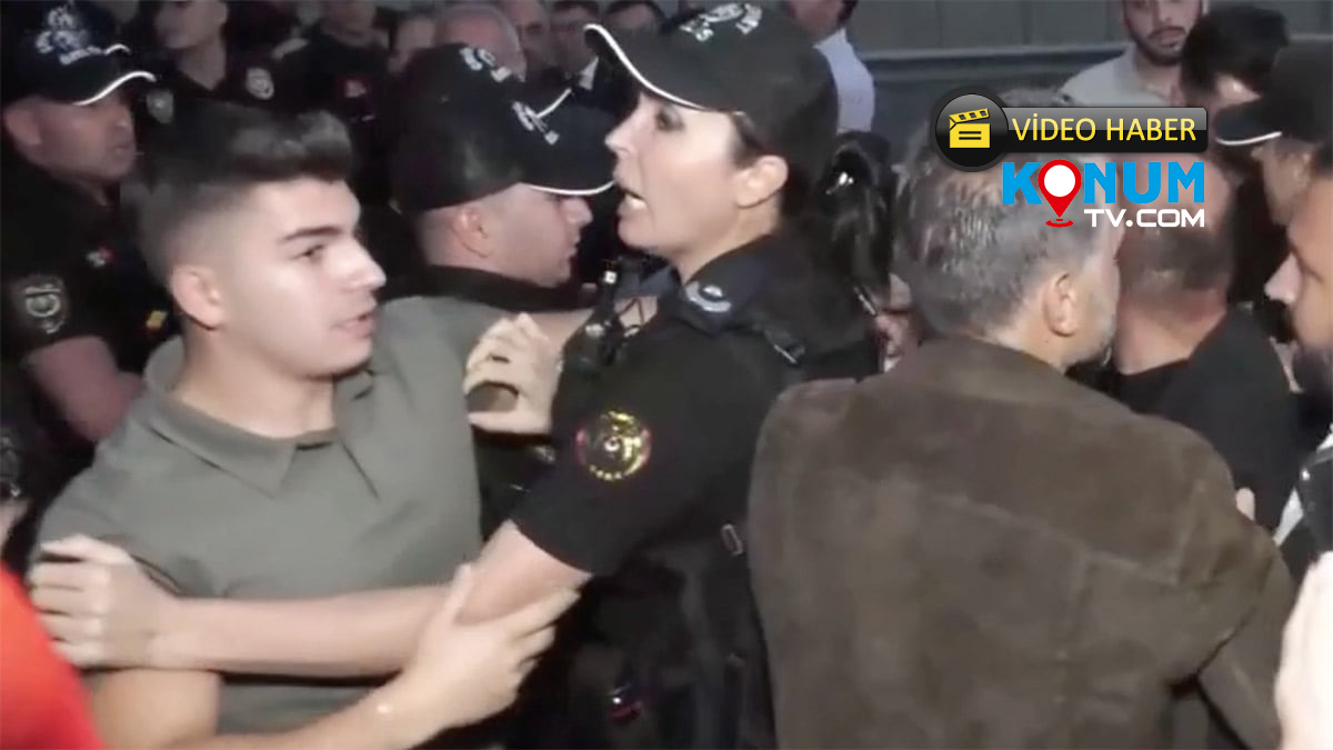 CHP İstanbul İl binasına polis ablukası.Giriş çıkışlar engellendi. İl Başkanlığı