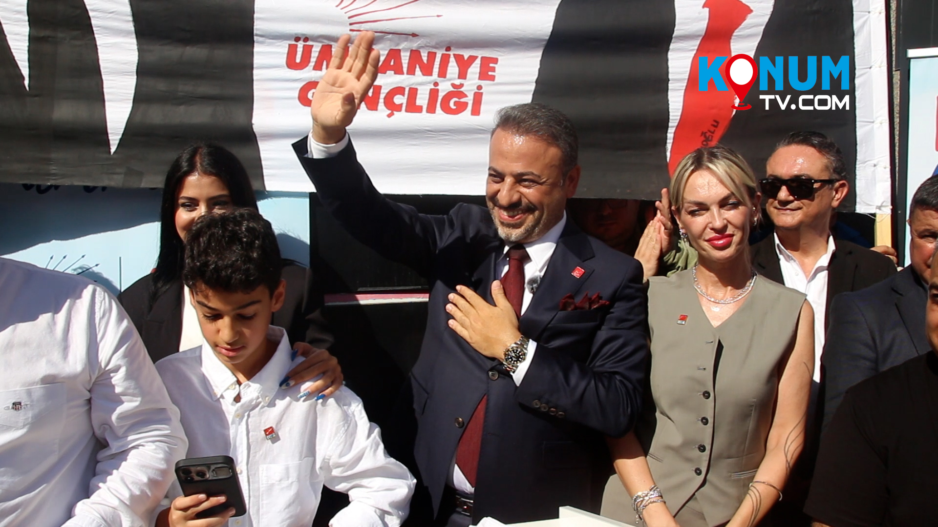 Metin Demirbilek CHP Umraniye Ilce Baskanligina adayligini acikladi