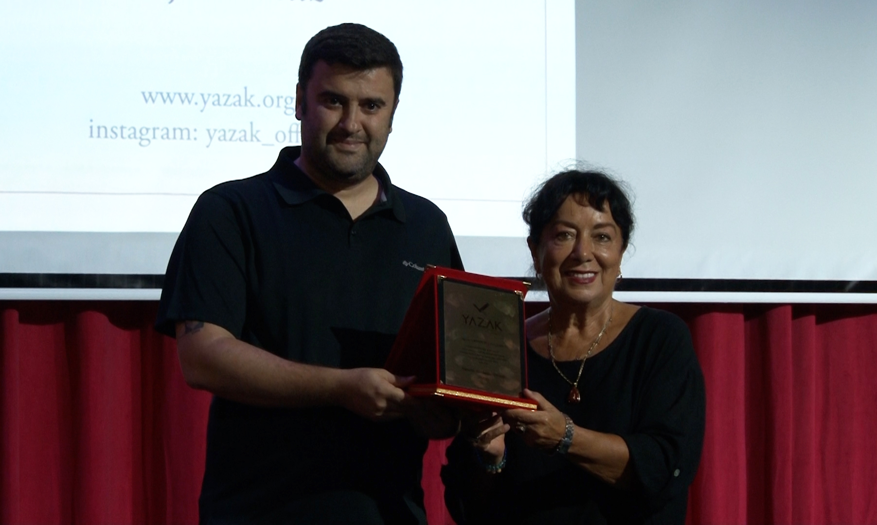 YAZAK Odulleri Insan Ogrenmek Icin Yasar Orhan Tuleylioglu