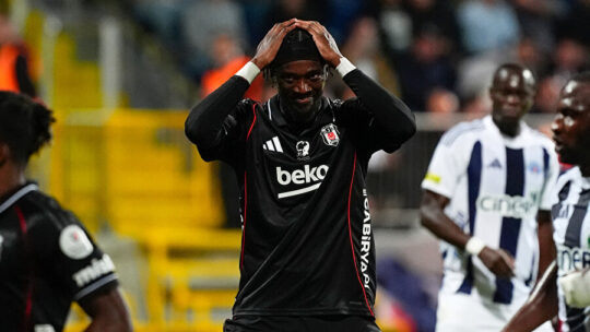 Süper Lig’in 10. haftasında Beşiktaş, deplasmanda Kasımpaşa ile 1-1 berabere