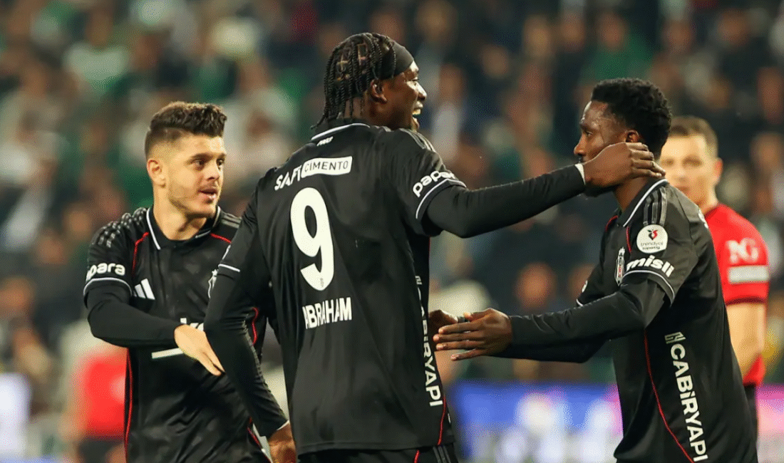 Süper Lig’in 3. hafta erteleme maçında Beşiktaş, deplasmanda Konyaspor’u 2-0