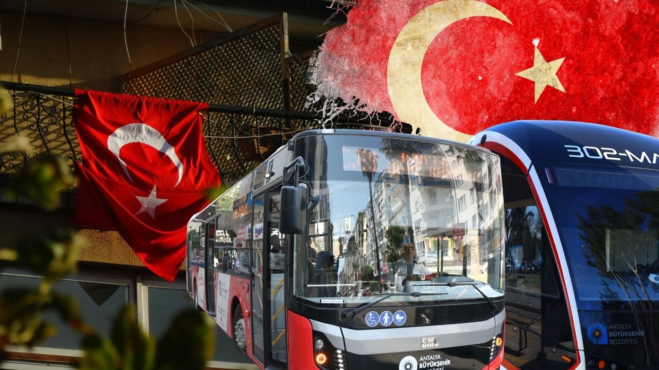 Ulaştırma ve Altyapı Bakanı Abdulkadir Uraloğlu, 29 Ekim Cumhuriyet Bayramı'nda