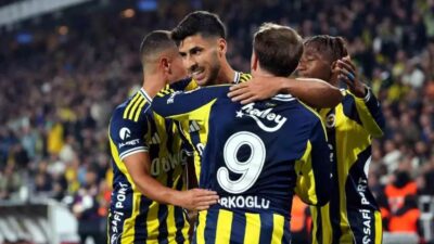 Fenerbahçe, Süper Lig'in 9. haftasında Karagümrük'ü ağırladı. Sarı-lacivertliler karşılaşmayı 2-1