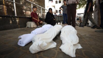 İsrail ve Hamas arasındaki ateşkesin ardından Gazze Şeridi’nde yapılan enkaz