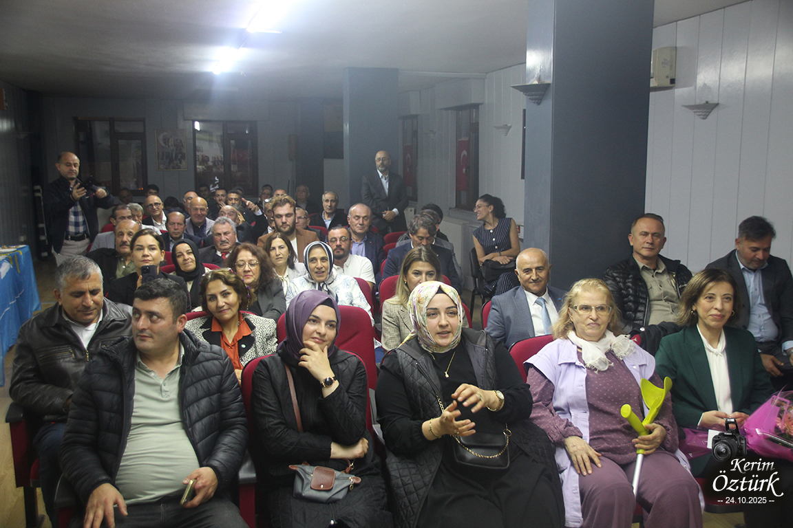 İYİ Parti Ümraniye'de Yeni Dönem: Canan Karakuş İnce Görevi Devraldı 4 IYI Parti Umraniyede Yeni Donem Canan Karakus Ince Gorevi Devraldi 9115