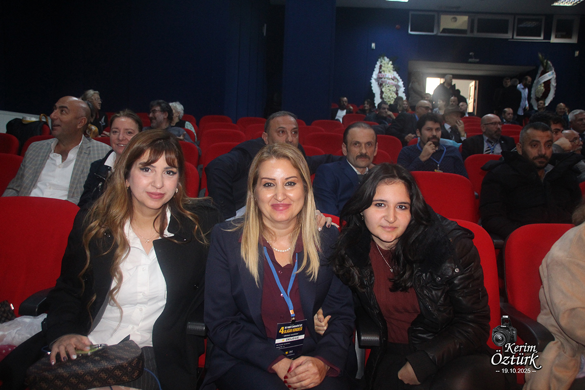 IYI Parti Umraniyeye Kadin Baskan 11