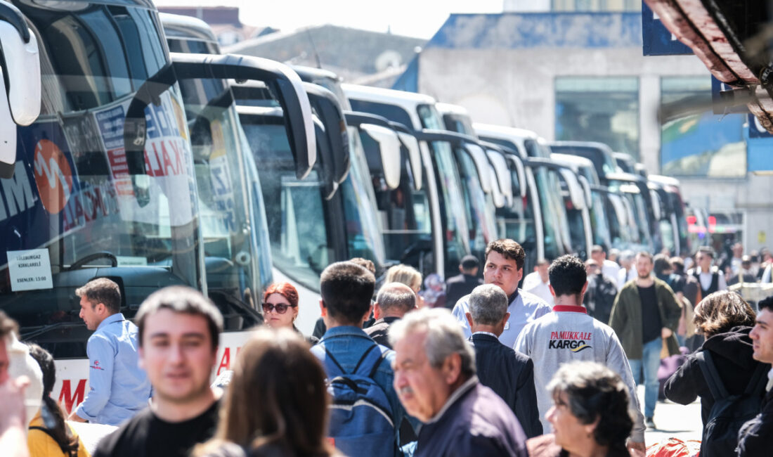 Yüksek Hızlı Tren (YHT) rekabeti karşısında yolcu ilgisini sürdürmeyi amaçlayan