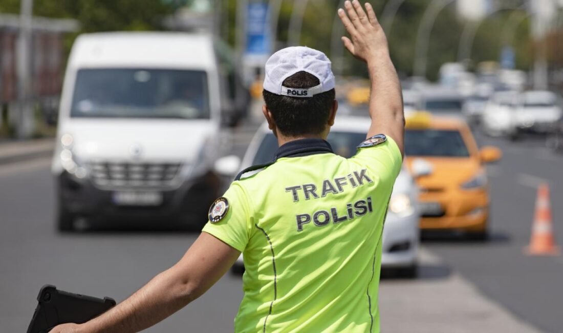 İstanbul'da 12 Ekim Pazar günü Beşiktaş'ta düzenlenecek koşu nedeniyle bazı