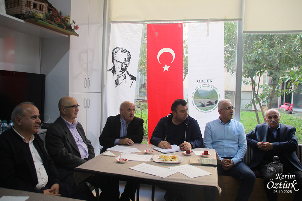 ORÇEK'te Kongre Heyecanı: Yeni Başkan Ali Rıza Tokgöz Oldu 12 ORCEKte Kongre Heyecani 9257