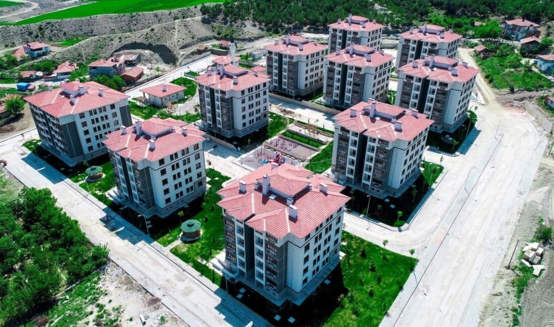 TOKİ Başkanlığı tarafından "Ev Sahibi Türkiye" sloganıyla 81 ilde inşa