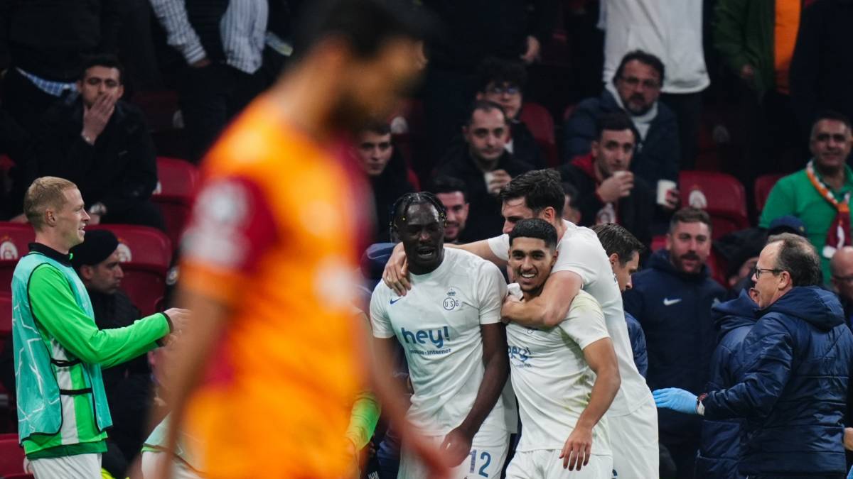 Galatasaray, UEFA Şampiyonlar Ligi'nin beşinci haftasında konuk ettiği Belçika ekibi