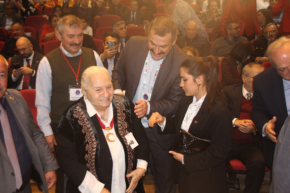 Turk Dunyasi Yeni Gun Soleni Uskudarda Coskuyla Kutlandi 9619