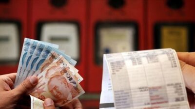 Enerji ve Tabii Kaynaklar Bakanı Bayraktar, doğal gaz faturalarında köklü