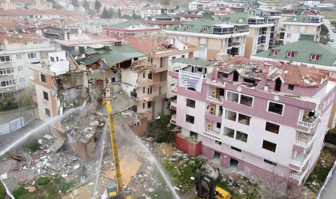 Kentsel Dönüşüm Başkanlığı, riskli binaların yıkımı ve yeniden inşasıyla ilgili