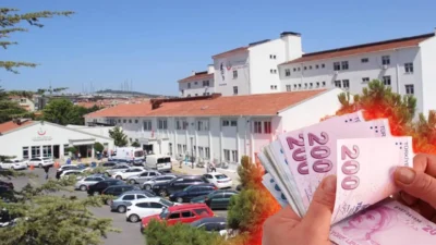 Üsküdar Devlet Hastanesi’nde görevli iki doktor, hastalardan ameliyat işlemleri için