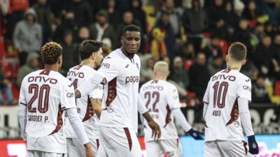 Süper Lig'de 25. hafta karşılaşmasında Trabzonspor, Kayserispor deplasmanına konuk oldu.